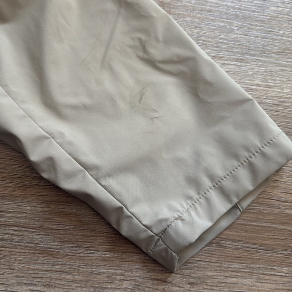 Helly Hansen Windbreaker - Picture 10 of 10